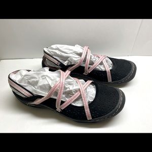 JBU (Jambu) Sandals